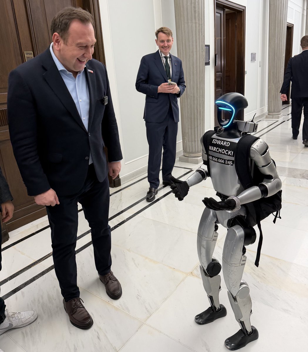 Michał Cichy tweet media