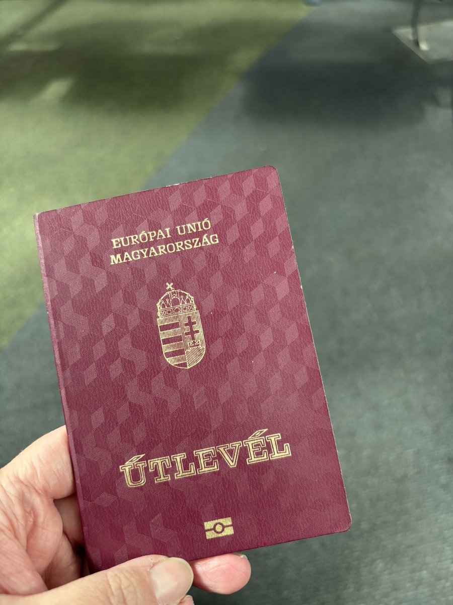 Melinda 🌻 tweet media