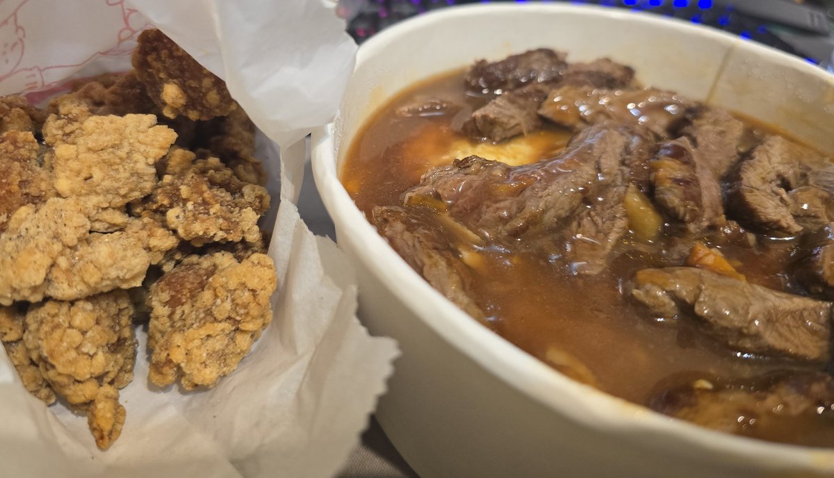 挑嘴小眼睛🥢 tweet media