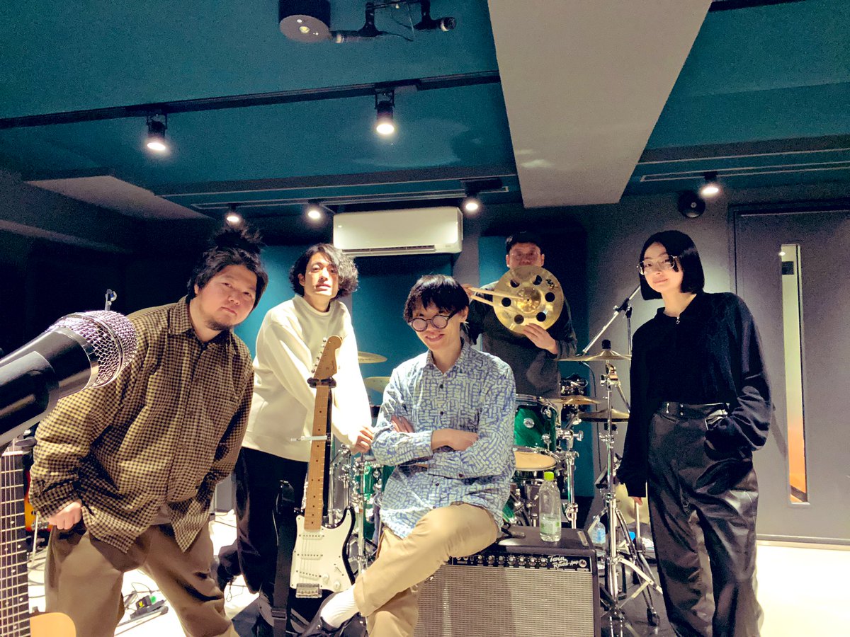 ウソツキ tweet media