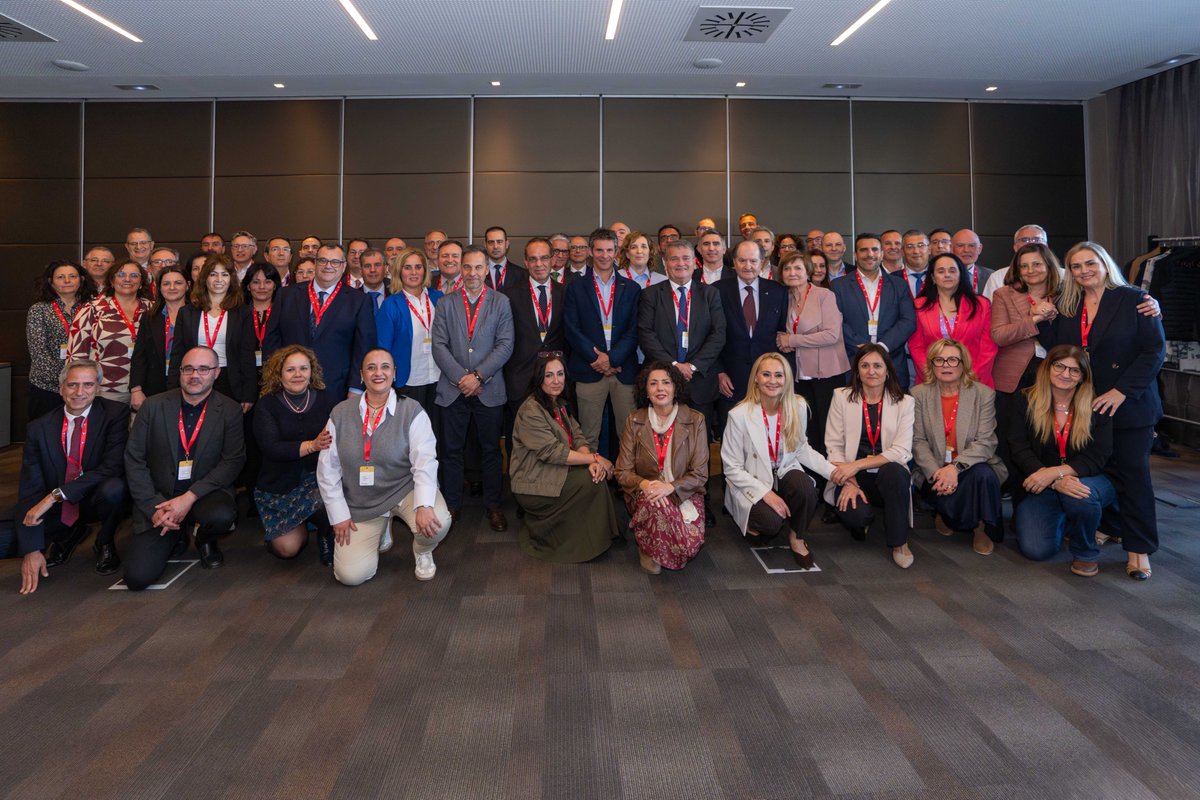 Occident tweet media