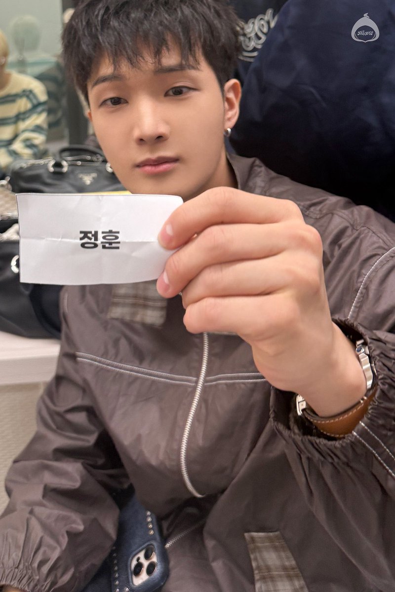 Lua 🐥 is delulu tweet media