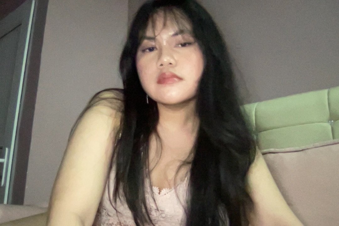 deb⭑𓂃💋ྀིྀི tweet media