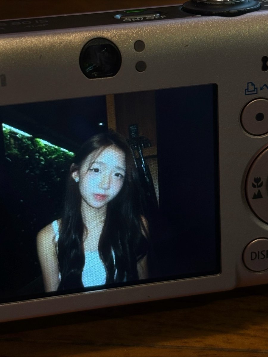 iAM48 Live tweet media