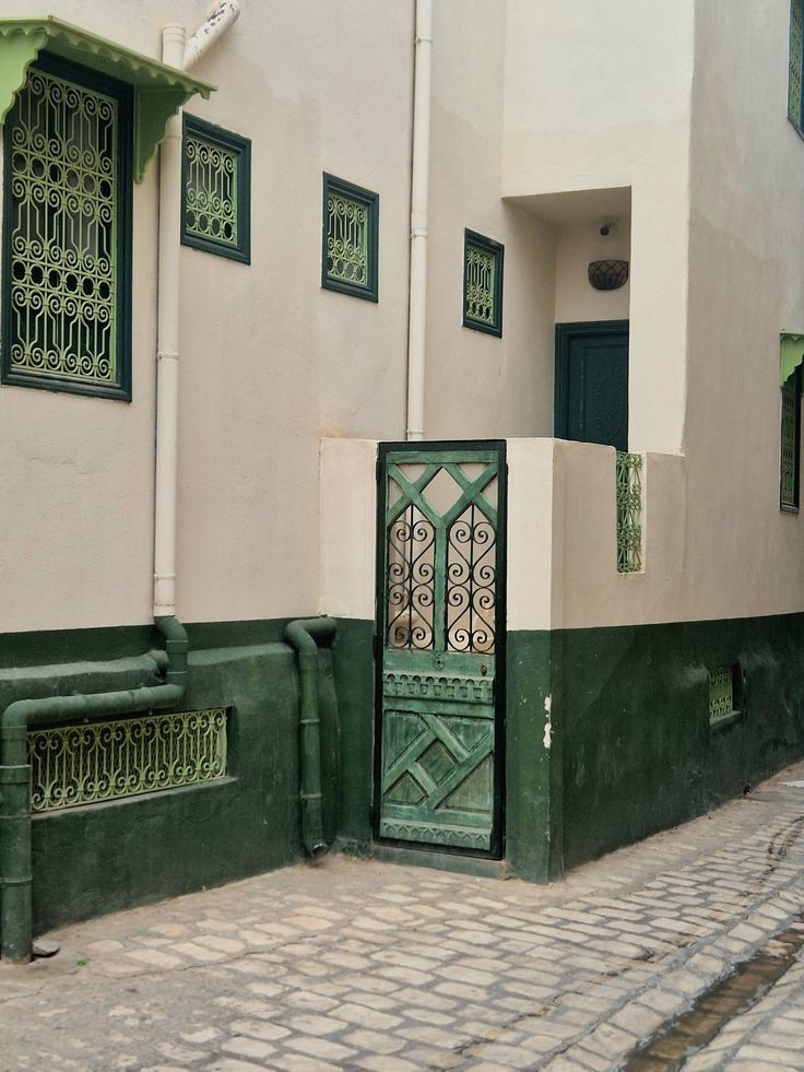 MENA Visuals tweet media