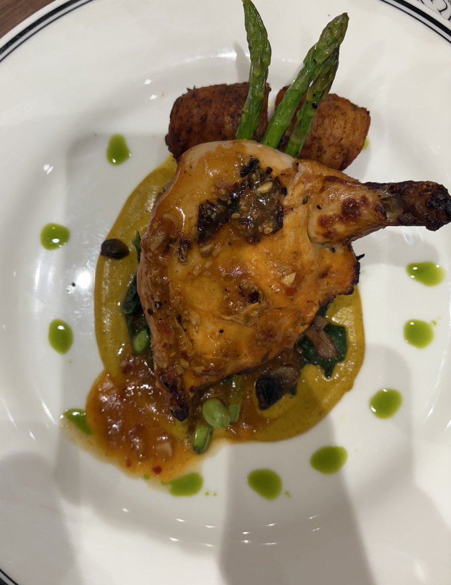 Dewy.dee tweet media