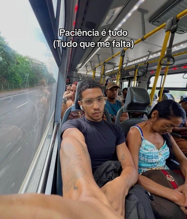 Pagina lixo tweet media