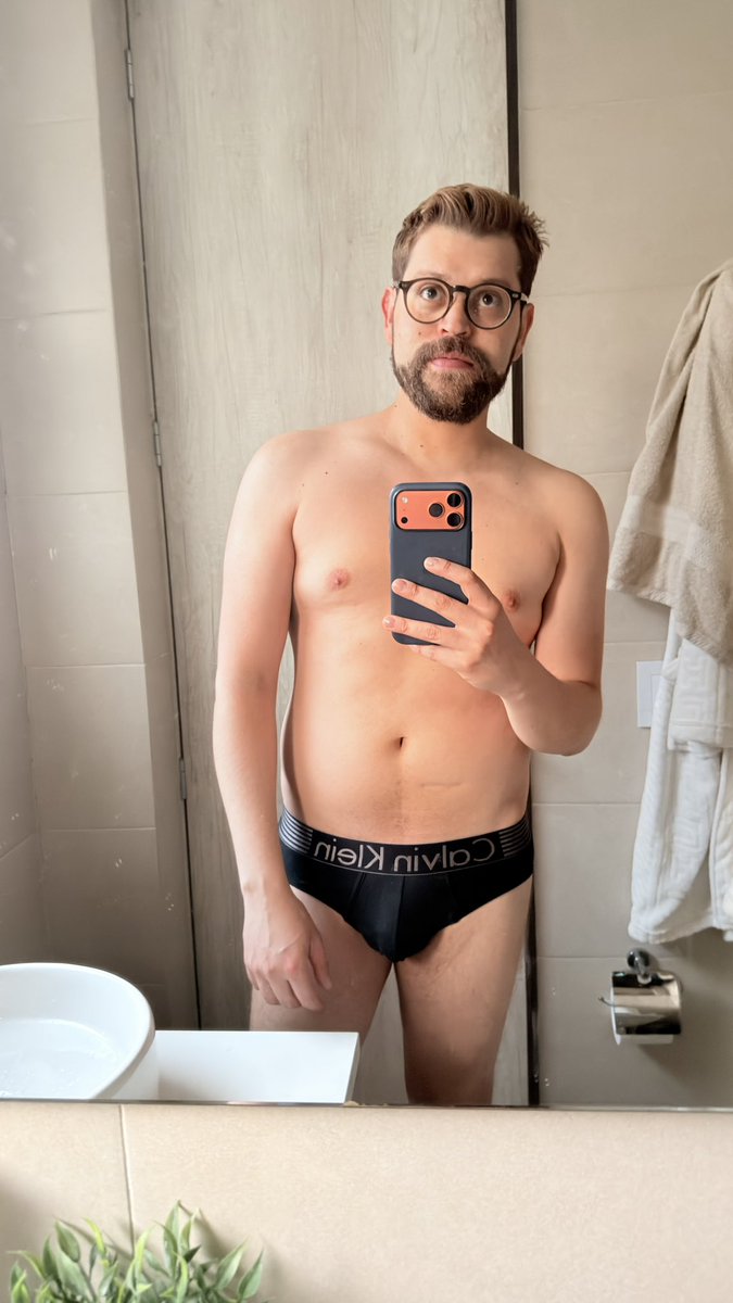 An∂¥ Ch@ng Co. tweet media