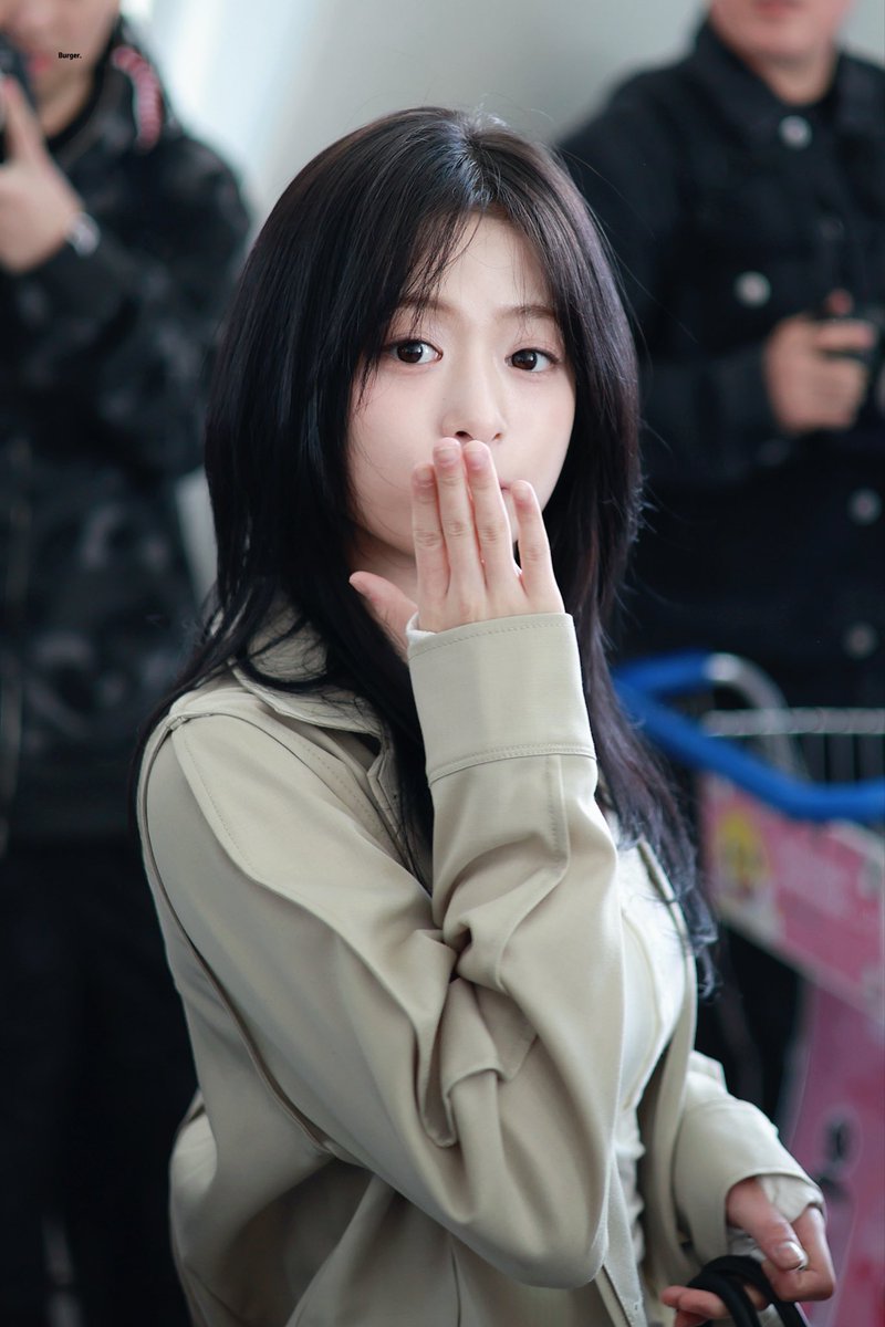 🦋✨️ tweet media