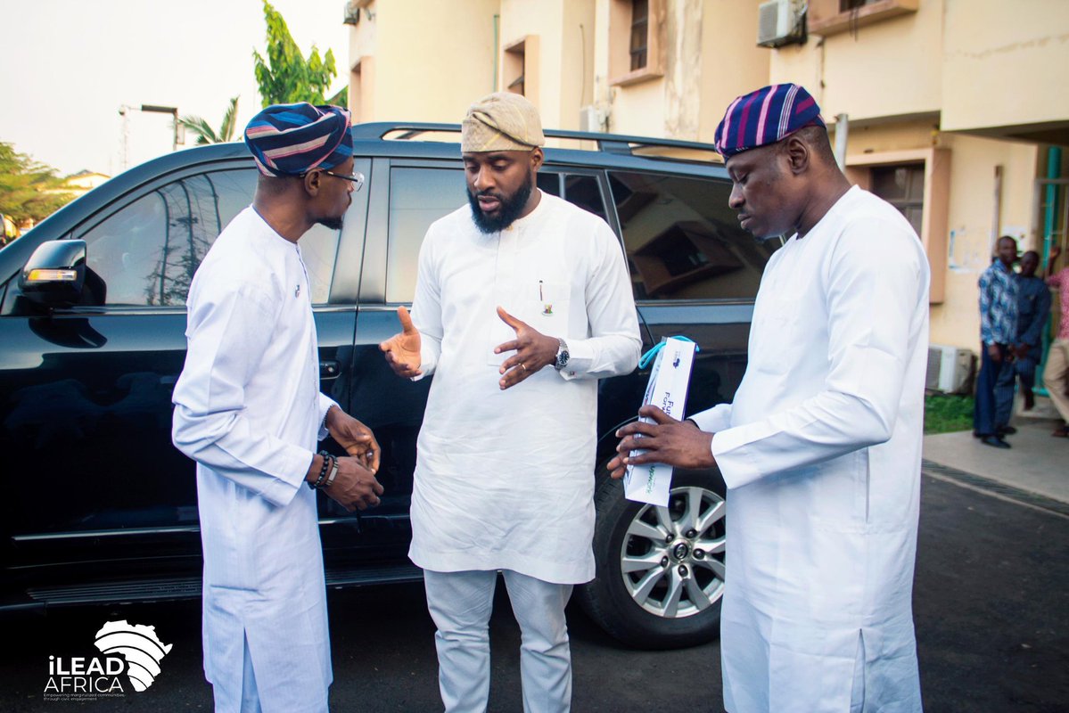 #WhiteKONG 🦍🔥✊💯 tweet media