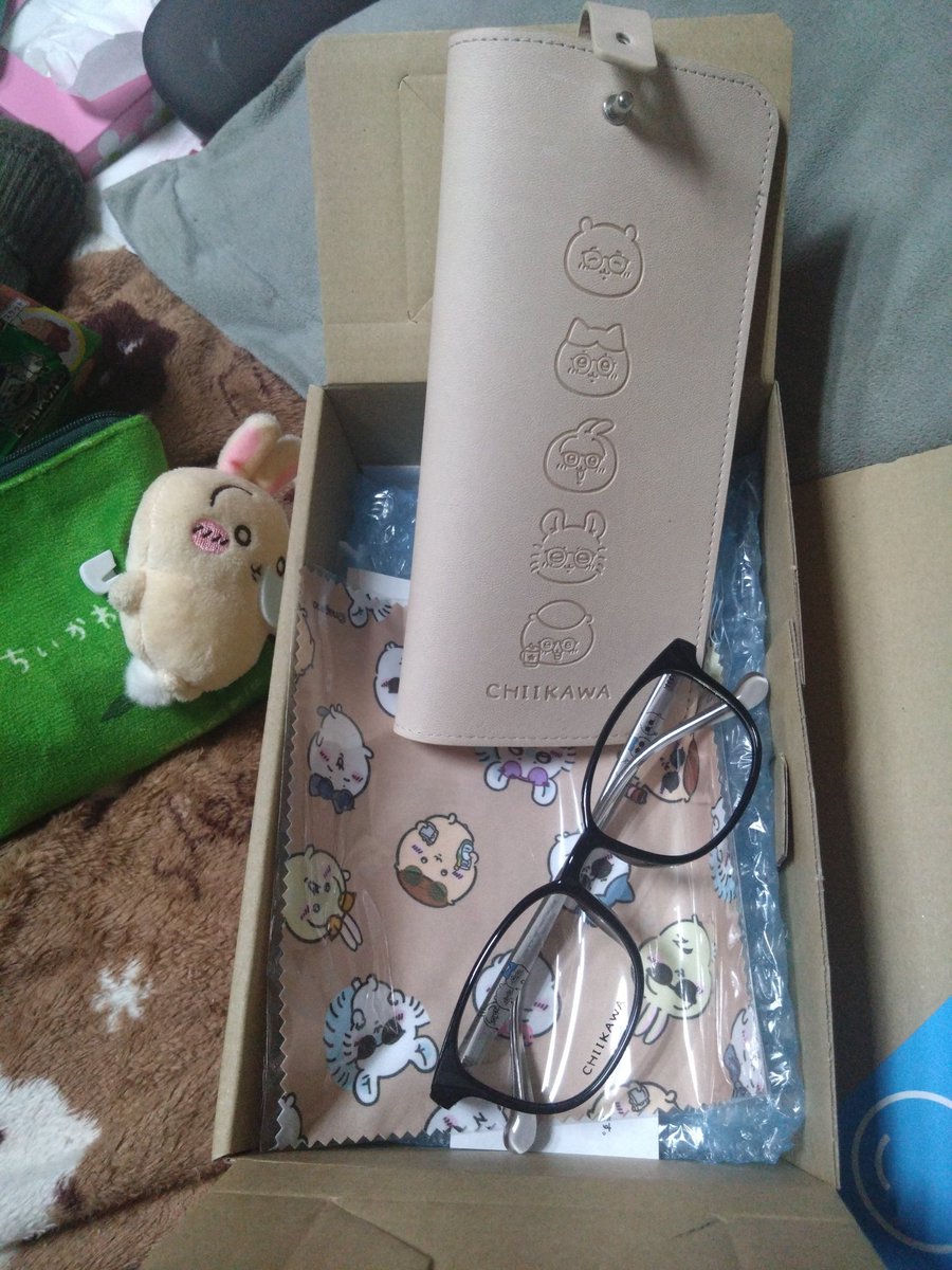 えびす tweet media