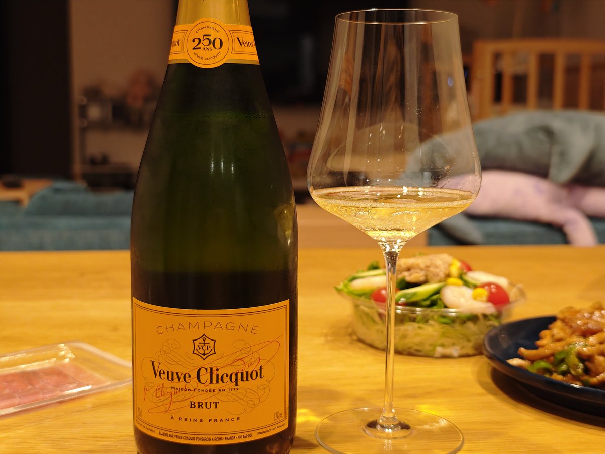 こたまる tweet media