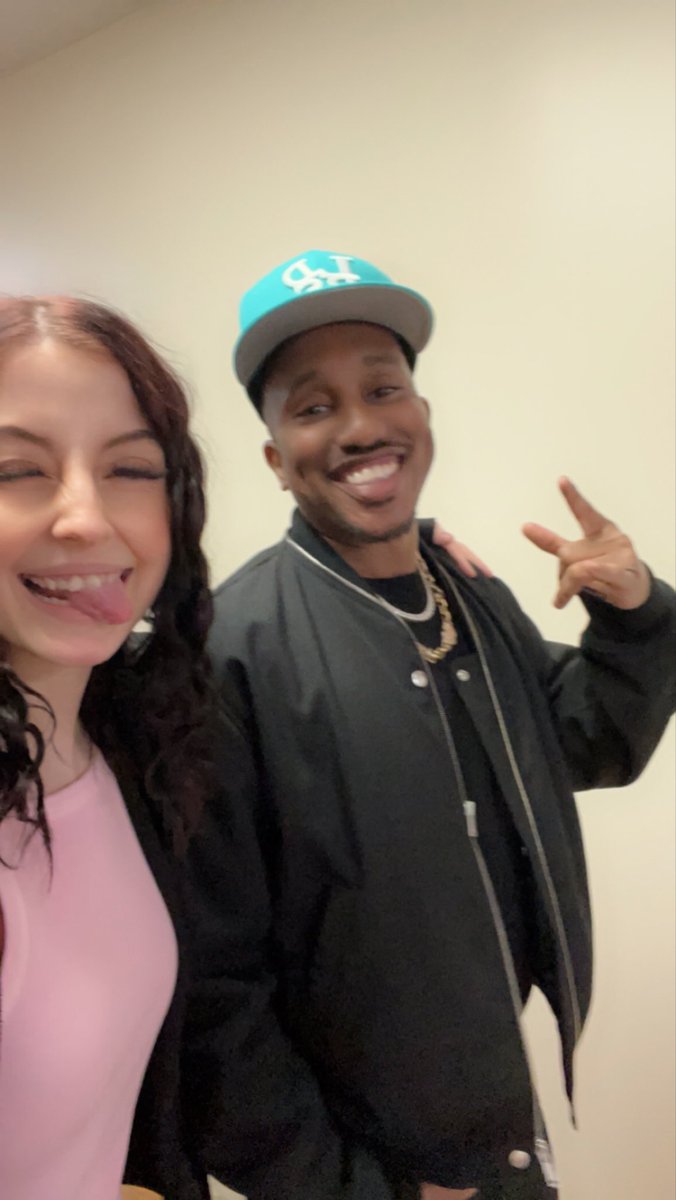 𝕰𝖒𝖇𝖊𝖗 🔪 tweet media