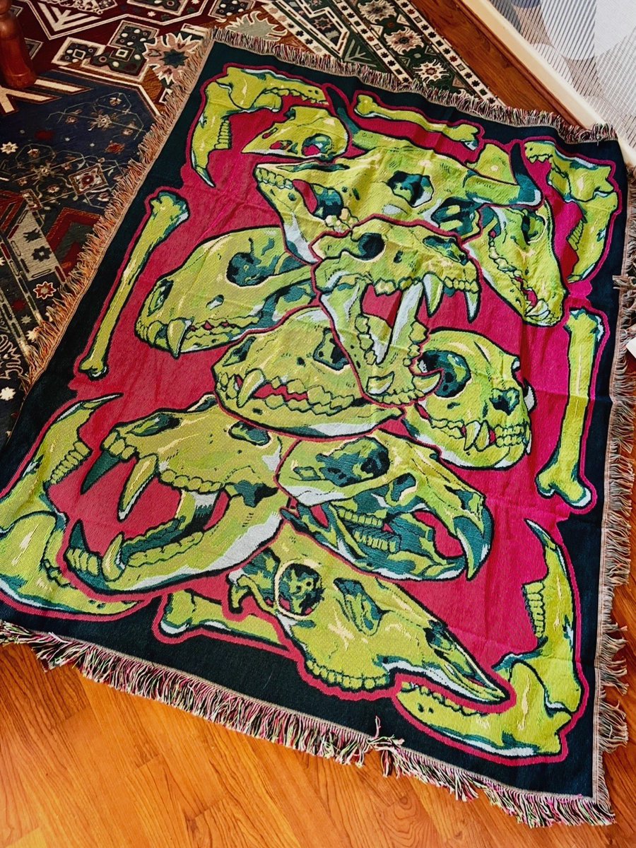 Big Lions Den @ Confuzzled 🏋️ tweet media