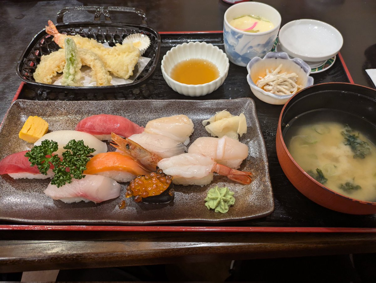 マダオ。 tweet media