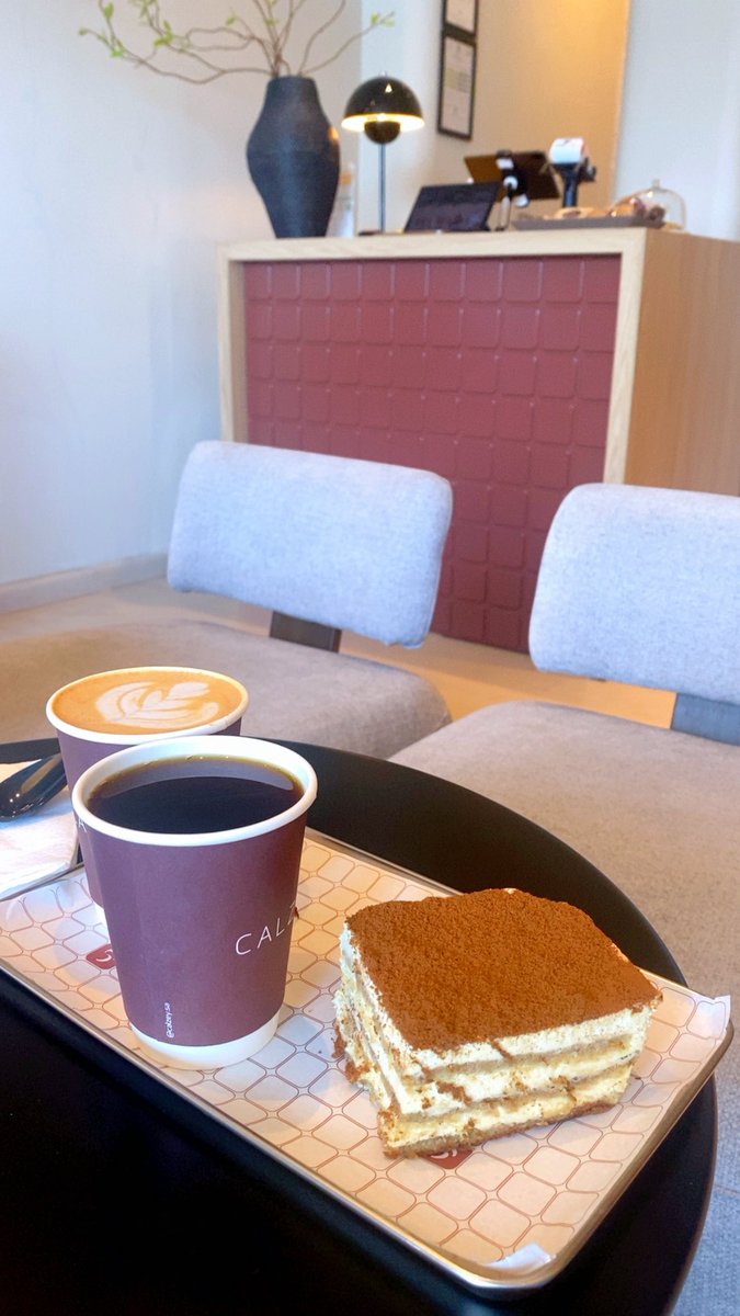 ‏ρɹɹ‌‌ɹɹ̈ɹ̣I 💙🤍 🖊️ tweet media