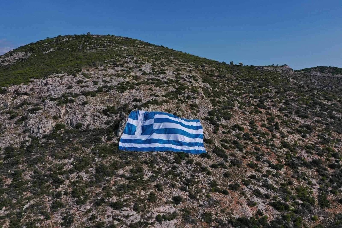 Homer Pavlos tweet media