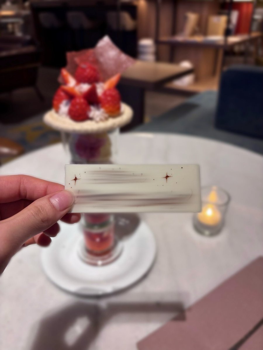 🤍.⋆𝜗𝜚 tweet media