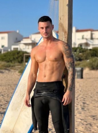 lets be more then friends? tweet media