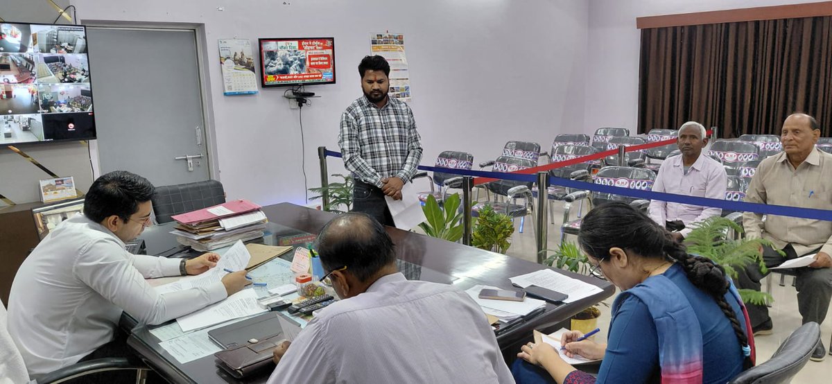 DM Hathras tweet media