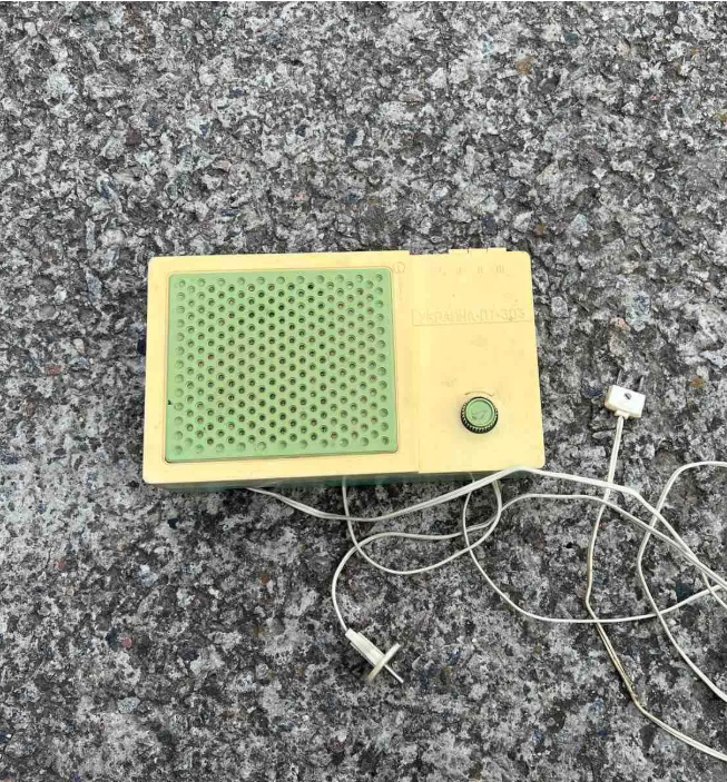 Хуїттер ✙ tweet media