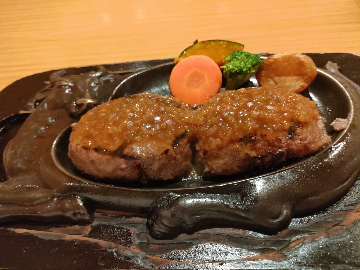 かにんす🐢 tweet media