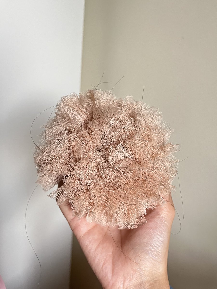 ell’s 🌸 tweet media