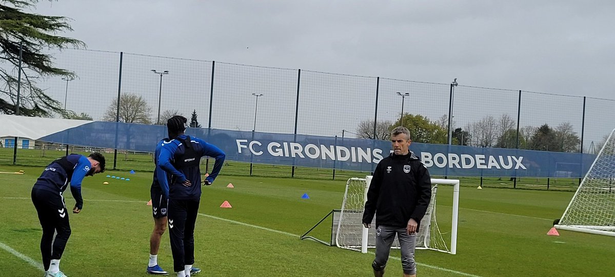 PassioNey 💙🤍 tweet media