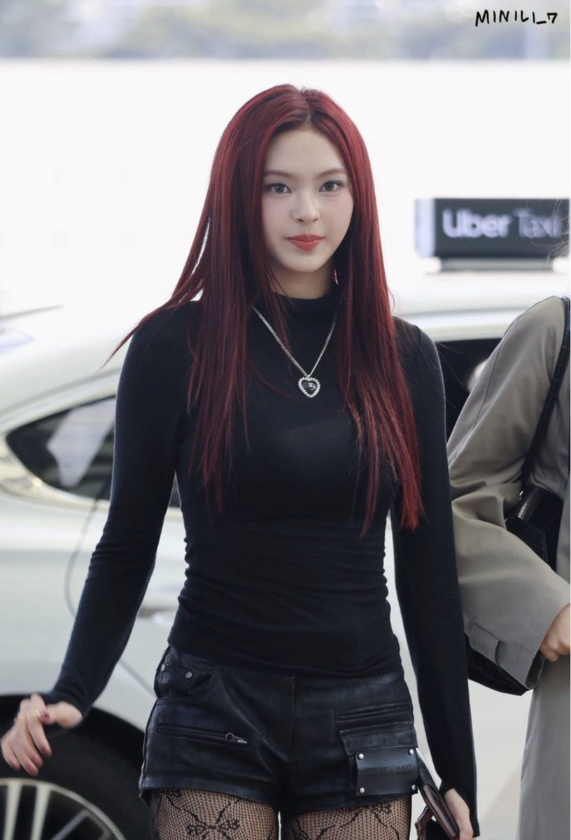 🦋✨️ tweet media