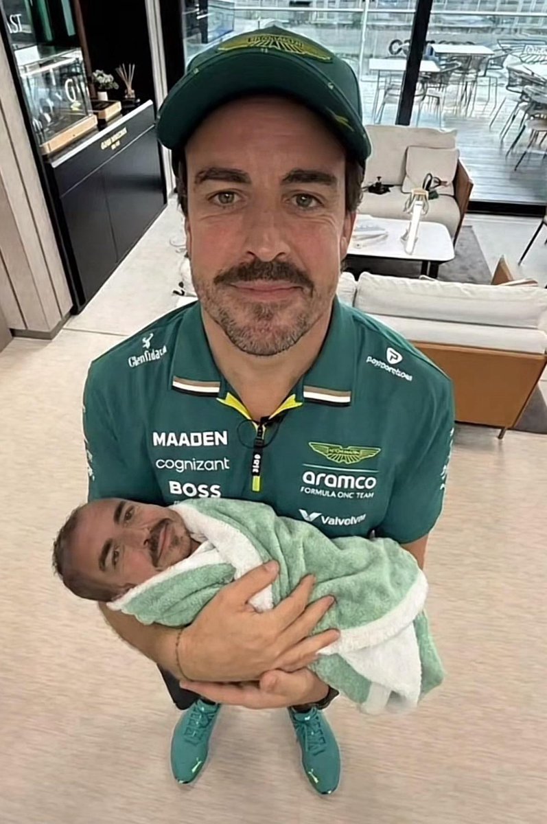 F1 TROLL tweet media