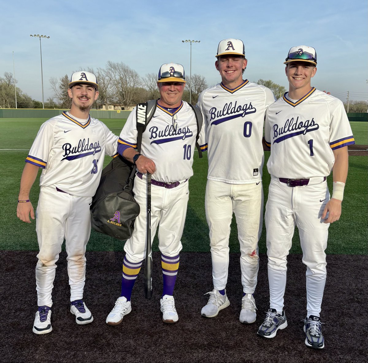 5accats's tweet photo. @coach_bucher being a team player getting a victory pic. with @JordeyPierce @Daxton23 &amp; Josh! 3-1 to start the season with 3 shout outs. https://t.co/yJxxrDn5IC