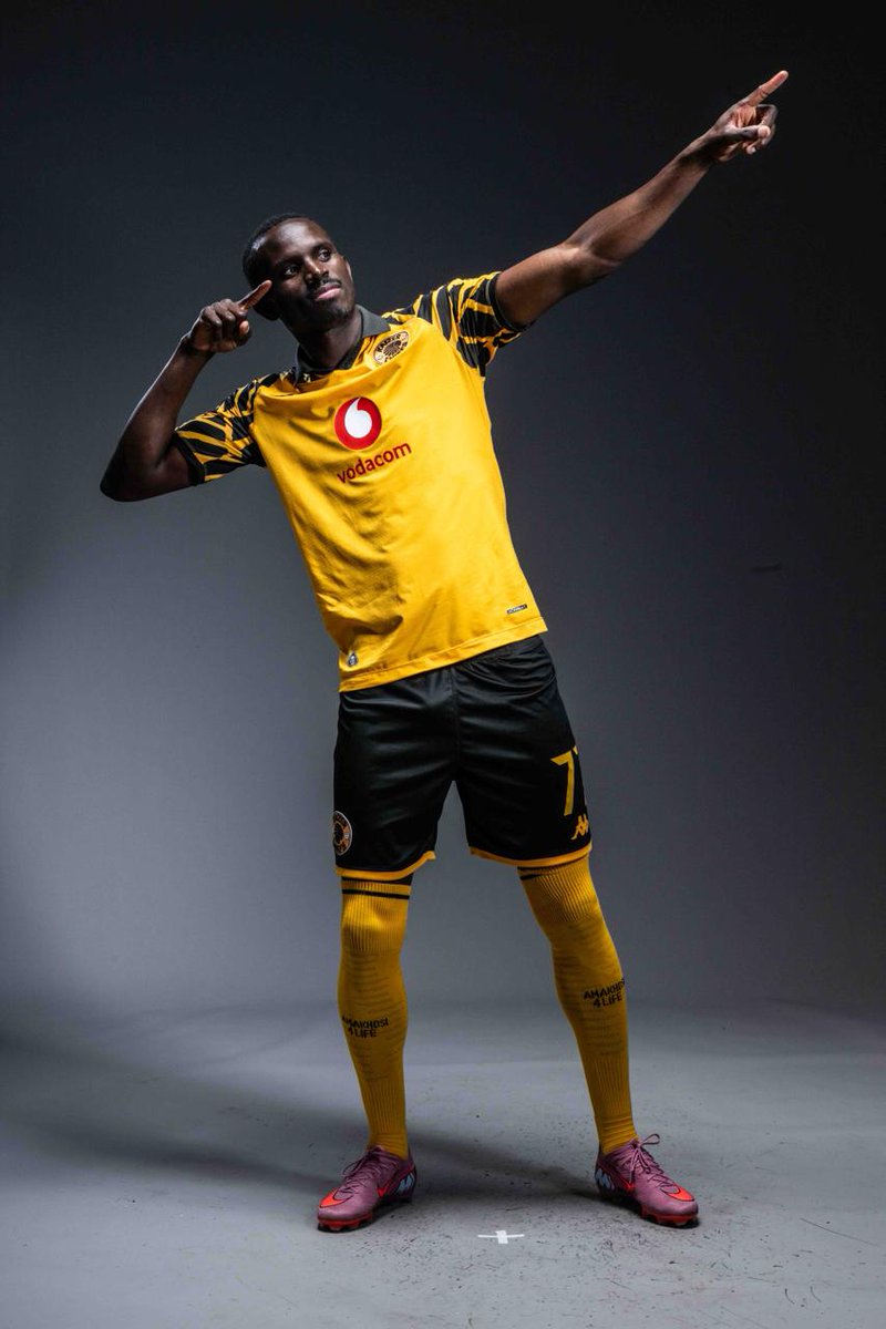 National Team Call-Up 🇬🇼 

Congratulations to Flavio Da Silva on his call-up to the Guinea-Bissau National Team. We wish you all the best on international duty!

#Amakhosi4Life #KCOneVoice #KCOneFamily #LoveAndPeace