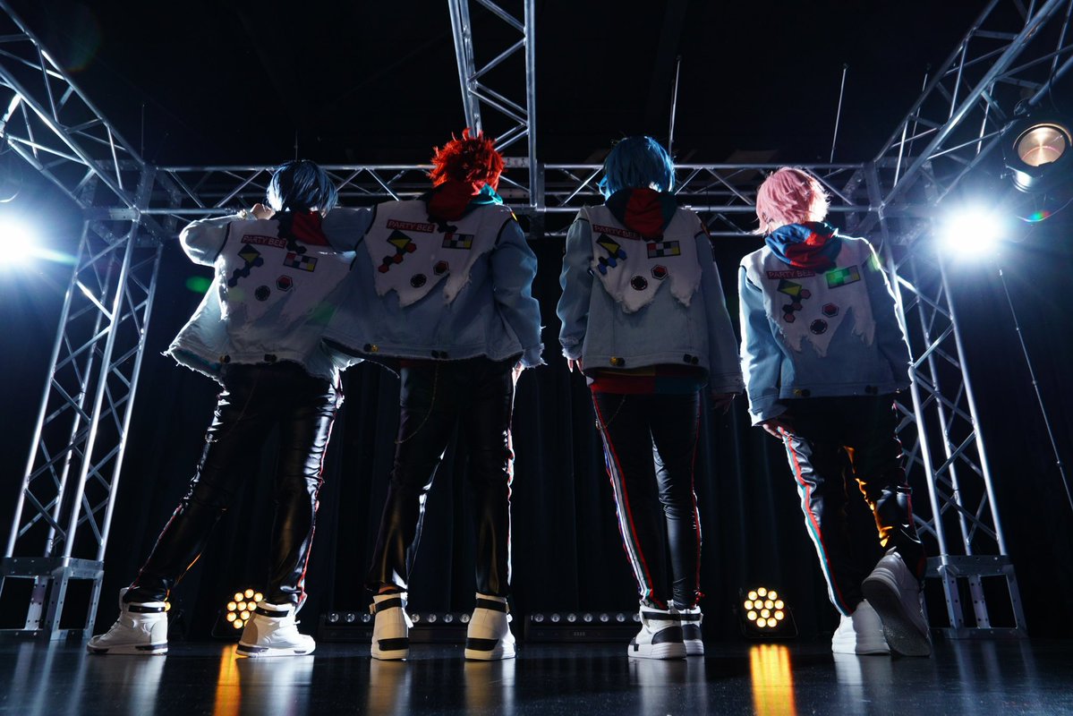 こはく tweet media