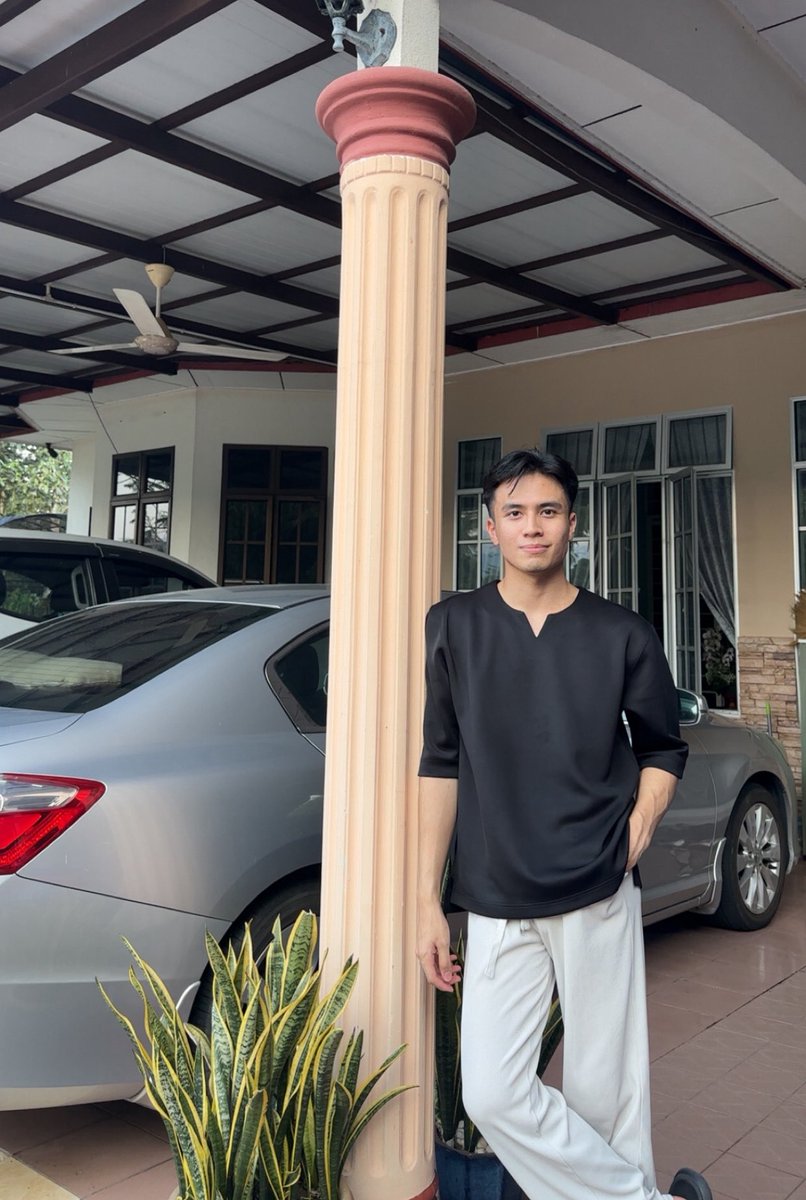 ⁱ ᶻᶻ tweet media