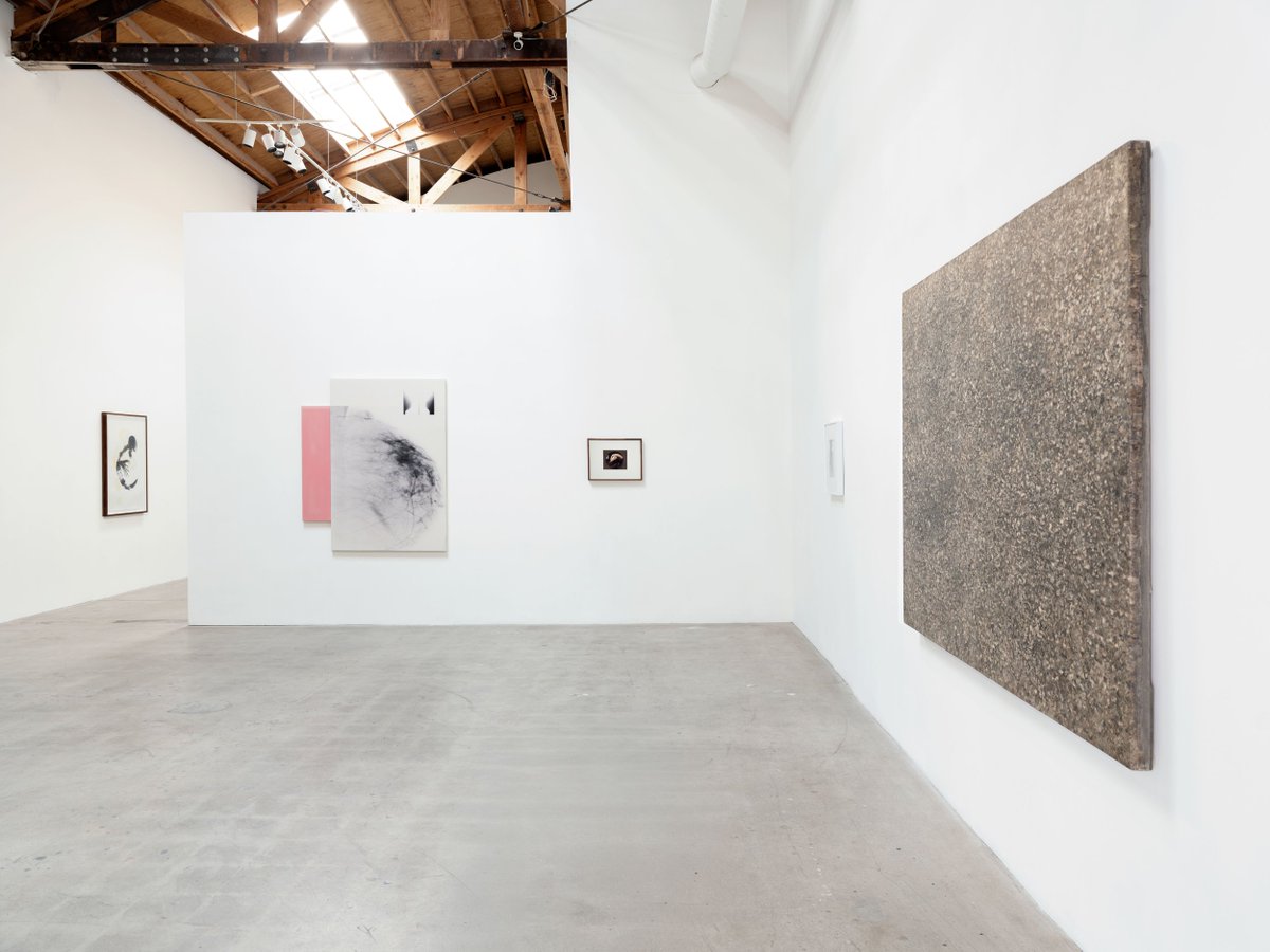 ArtRabbit tweet media