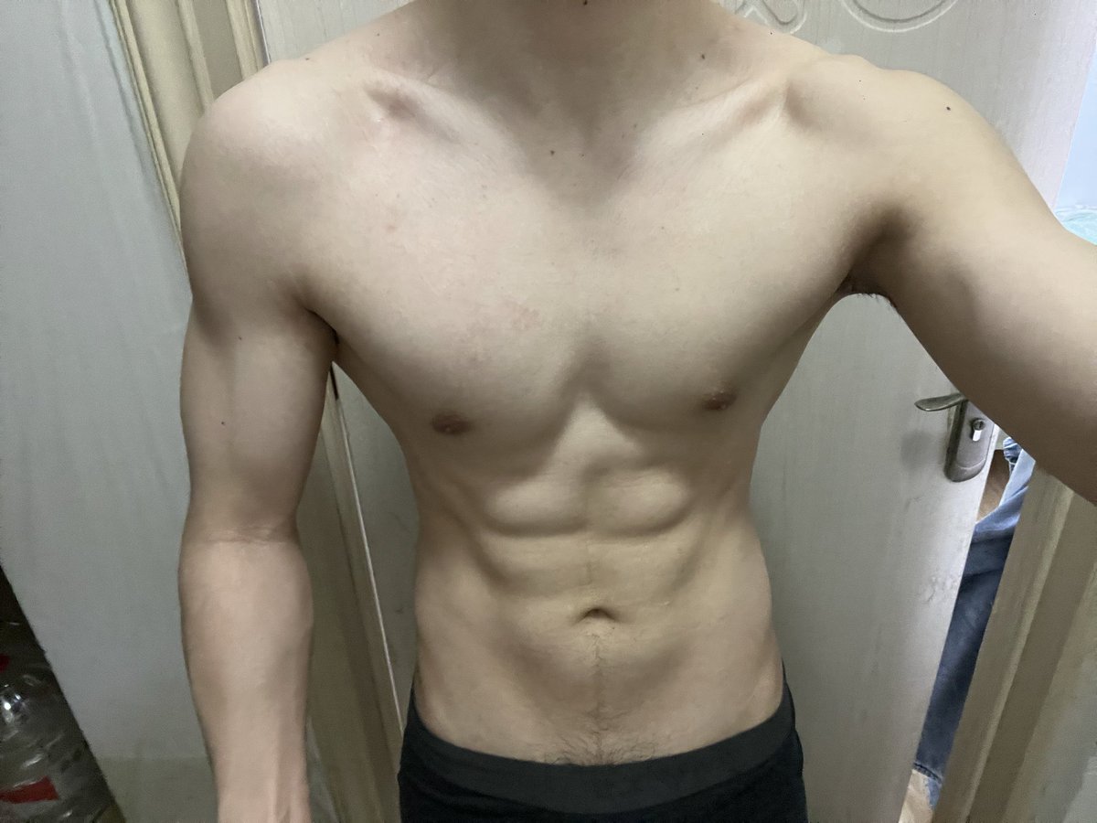 故事再美 tweet media