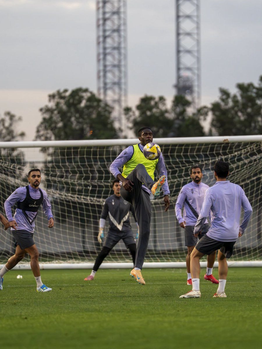 نادي الحمرية الثقافي الرياضي tweet media