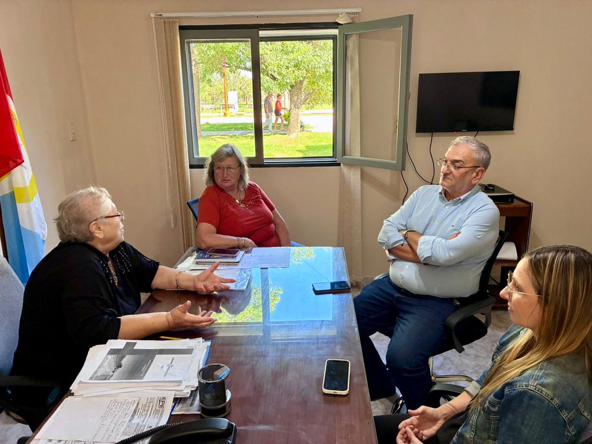 Cámara de Senadores tweet media