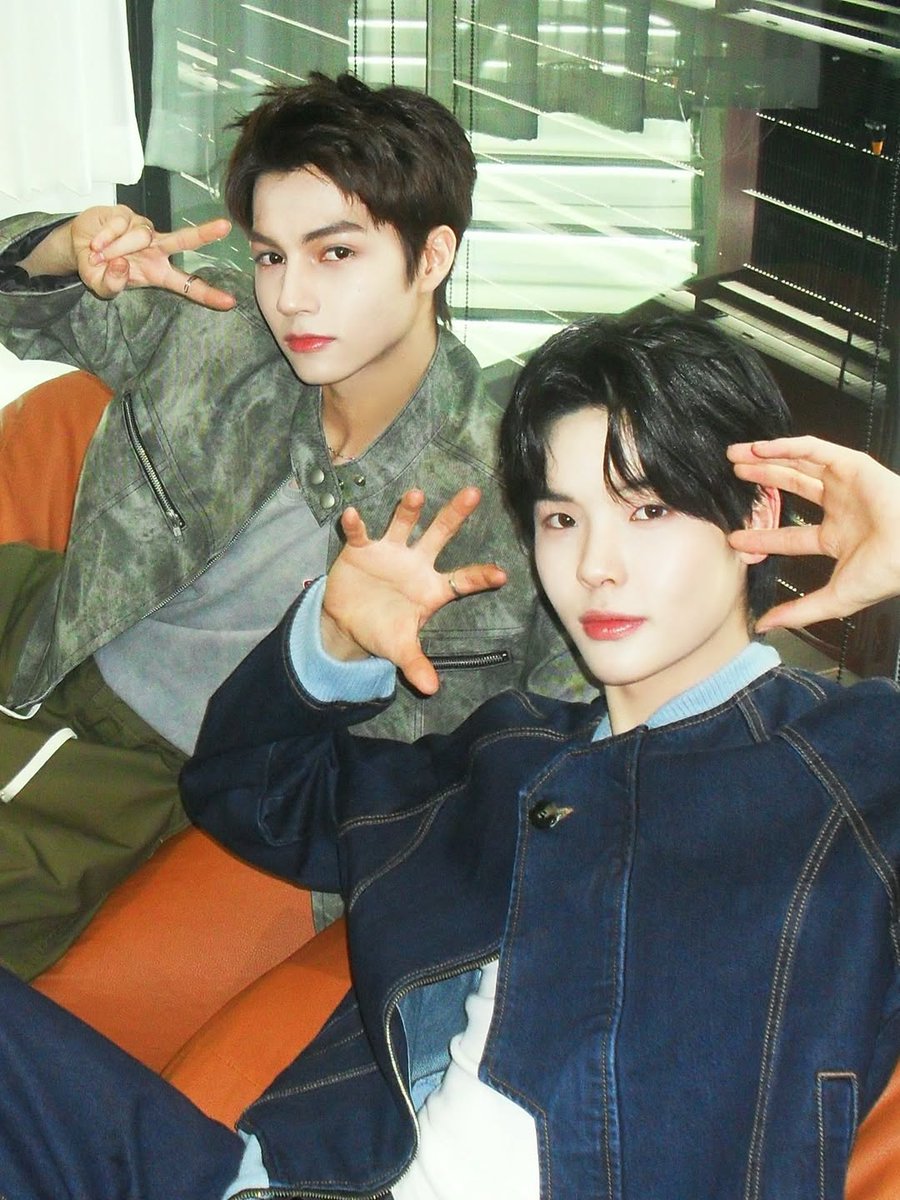 ​✧˚ ʟɪᴛᴛʟᴇ ᴅᴇᴇʀ ᴄʜᴀʀʟɪᴇ ˚✧ tweet media