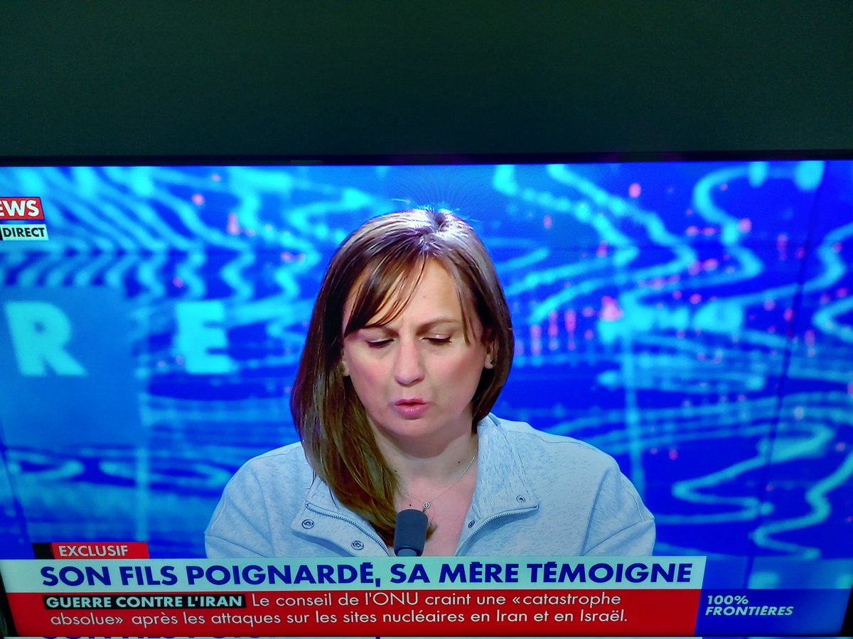 🇫🇷🌿Elisapereira #Ben Voyons tweet media