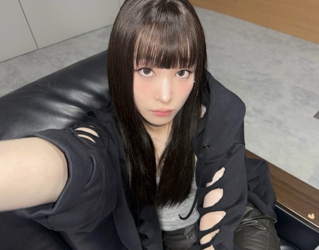 문오버 tweet media