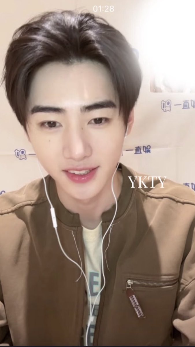 ᴄᴏᴛᴛᴀ. tweet media