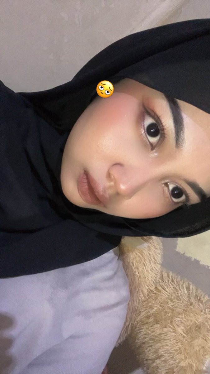 (k) ayis ⋆.ᐟ tweet media