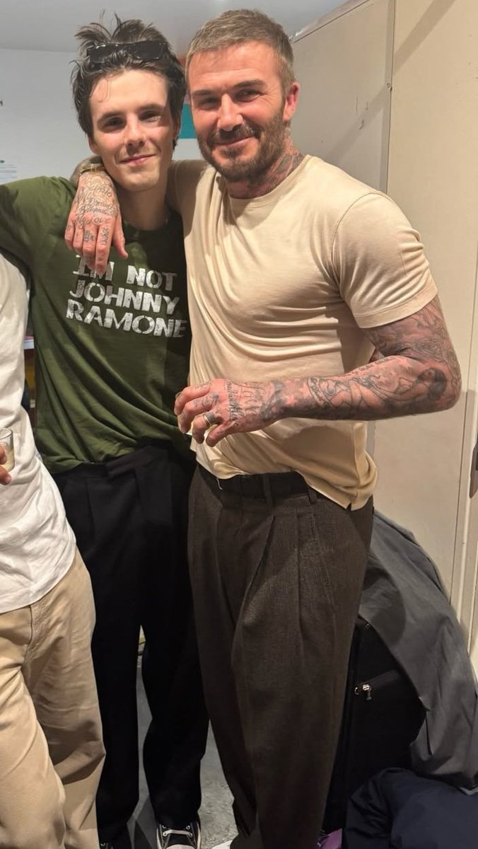 ᴛʜɪʀꜱᴛʙʏꜱᴇʙ tweet media