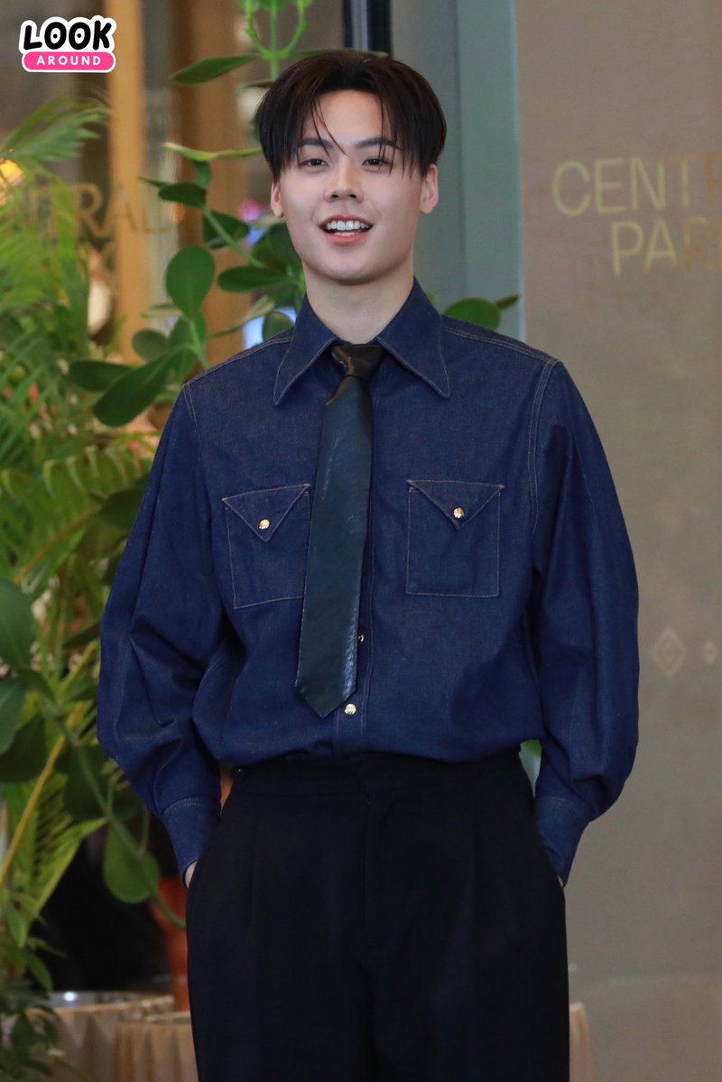 LookARound tweet media