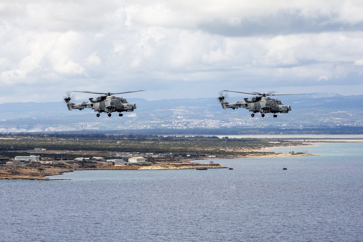 815 Naval Air Squadron tweet media