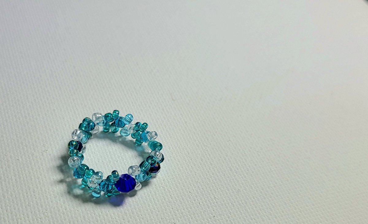 𝕊𝕠𝕞𝕟𝕚𝕦𝕞 비즈 커미션 tweet media