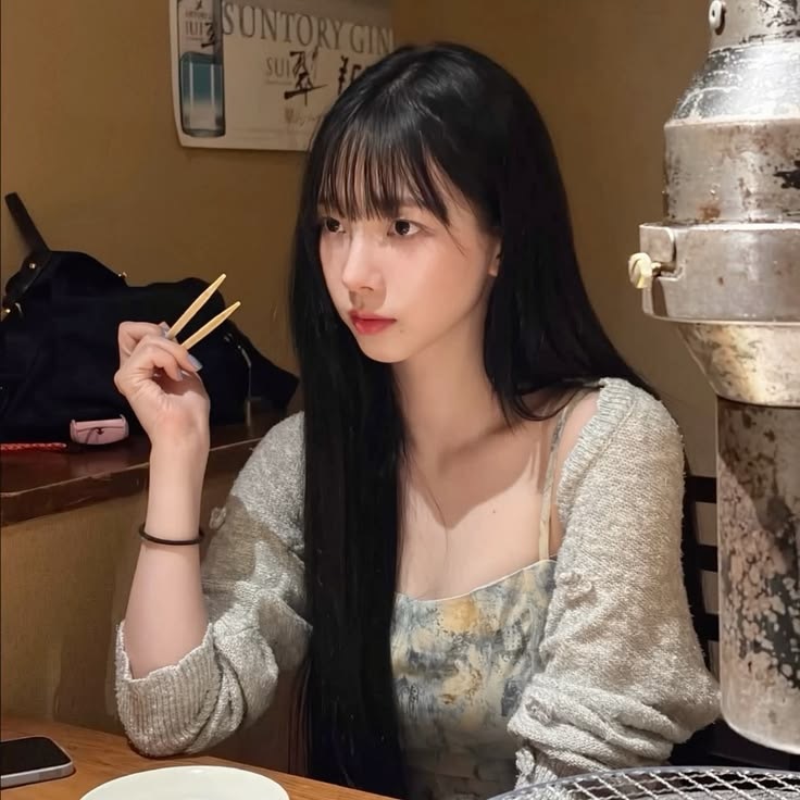 selfolssi ♤ tweet media