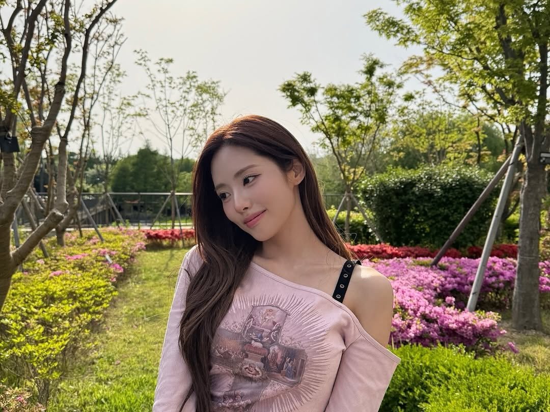 Lovingher tweet media