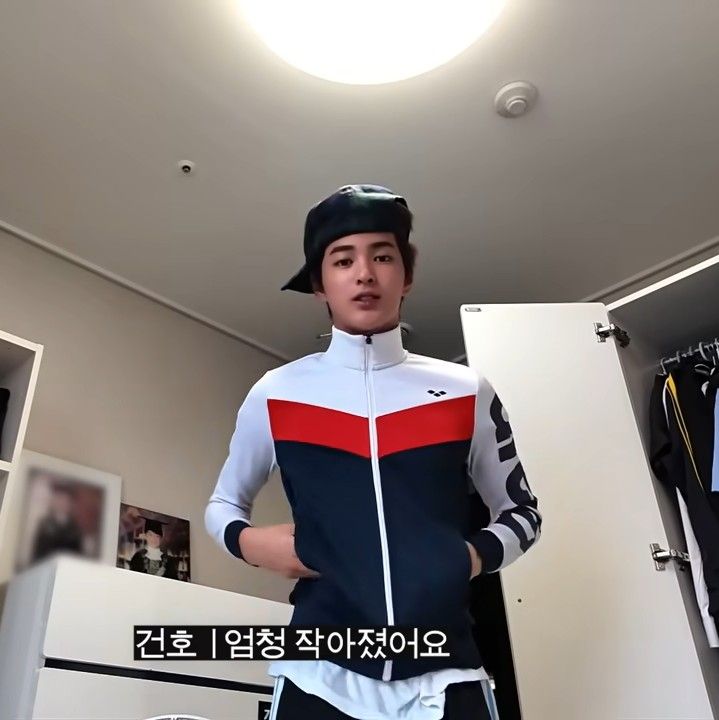 KEONHOLIC BASE INA tweet media